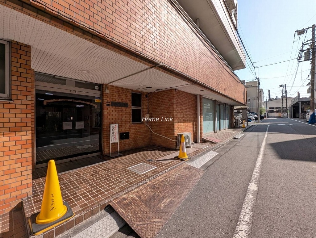 エクセル北池　エントランス前